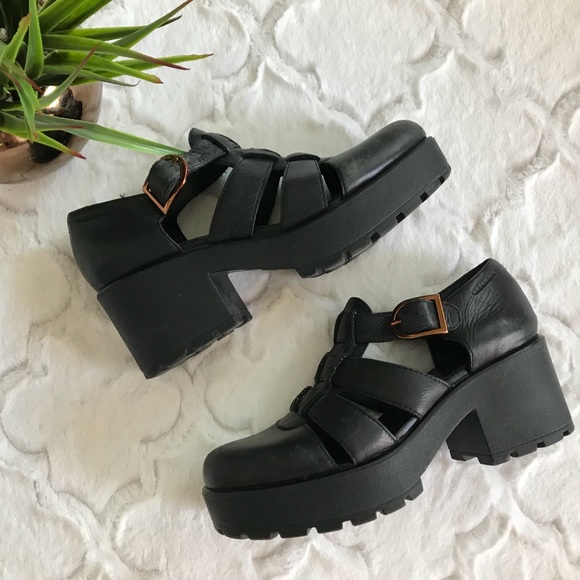vagabond chunky sandals